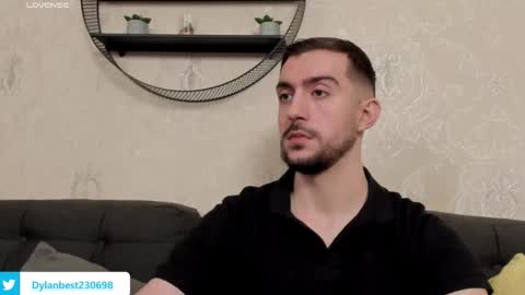 Snapshot of dylan_starxx chatting on 02/12/26, 11:11 Dylan online show from 02/12/26, 11:11