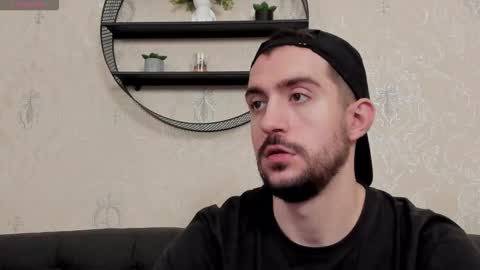 Snapshot of dylan_starxx chatting on 02/24/26, 12:19 Dylan online show from 02/24/26, 12:19