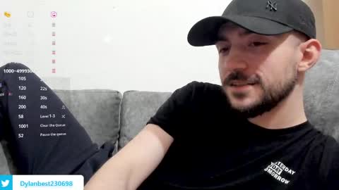 Snapshot of dylan_starxx chatting on 06/02/26, 11:18 Dylan online show from 06/02/26, 11:18