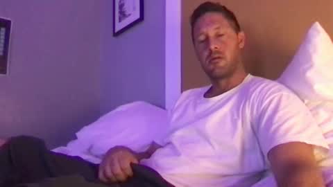 Dylans ThicK online show from 09/25/25, 05:00