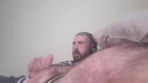 Snapshot of dylanb1991 chatting on 10/04/25, 02:48 BiGuy91 online show from 10/04/25, 02:48