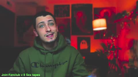 Snapshot of dylandaniel69 chatting on 02/06/25, 06:08 Dylan Daniel 7.8 online show from 02/06/25, 06:08