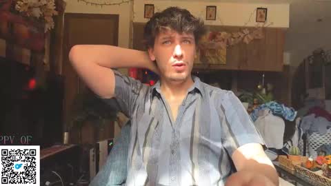 Snapshot of dylandaniel69 chatting on 11/09/25, 05:44 Dylan Daniel 7.8 online show from 11/09/25, 05:44