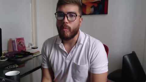 Snapshot of dylanhot10 chatting on 02/22/25, 09:26 dylanhot10 online show from 02/22/25, 09:26