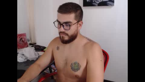 Snapshot of dylanhot10 chatting on 10/03/25, 10:07 dylanhot10 online show from 10/03/25, 10:07