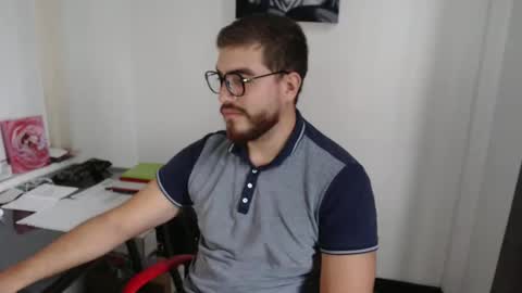 dylanhot10 online show from 12/20/25, 10:28