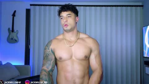 Snapshot of dylanrivera_ chatting on 10/25/25, 12:40 Dylan Rivera online show from 10/25/25, 12:40