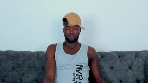 Dylan Taylor online show from 10/28/25, 04:27