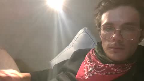 Snapshot of dylp400 chatting on 03/08/25, 10:45 dylp400 online show from 03/08/25, 10:45