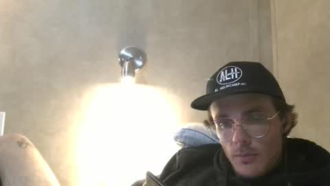 Snapshot of dylp400 chatting on 03/11/25, 01:59 dylp400 online show from 03/11/25, 01:59