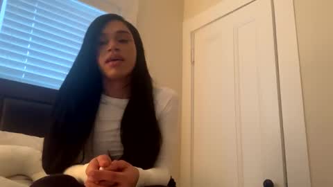 Snapshot of dynasty313 chatting on 02/05/25, 09:40 Dynasty online show from 02/05/25, 09:40