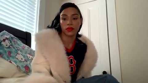 Snapshot of dynasty313 chatting on 03/09/25, 09:36 Dynasty online show from 03/09/25, 09:36