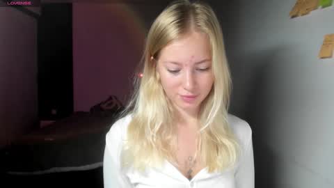 fansly - yourbestbaby online show from 12/06/24, 03:52
