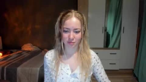 fansly - yourbestbaby online show from 01/18/26, 04:05