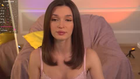 Eva online show from 12/03/25, 03:32