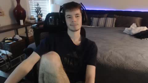 Snapshot of ealexk chatting on 03/12/26, 11:22 Alex online show from 03/12/26, 11:22