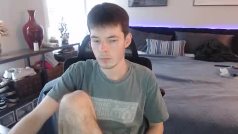 Snapshot of ealexk chatting on 03/26/26, 07:08 Alex online show from 03/26/26, 07:08