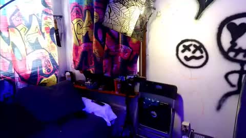 Snapshot of eandj8786 chatting on 12/08/24, 01:36 Kryztal Klear Jaxx online show from 12/08/24, 01:36