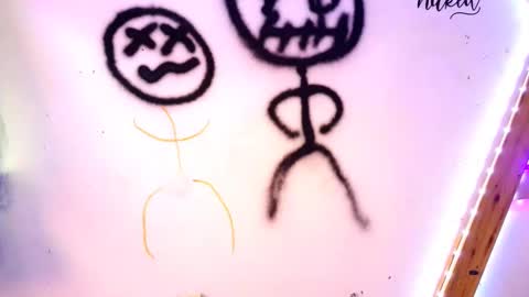 Snapshot of eandj8786 chatting on 12/08/24, 07:43 Kryztal Klear Jaxx online show from 12/08/24, 07:43