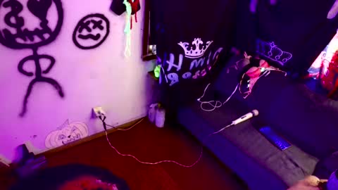 Snapshot of eandj8786 chatting on 02/26/25, 10:31 Kryztal Klear Jaxx online show from 02/26/25, 10:31