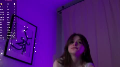 Snapshot of earlenebigge chatting on 02/11/25, 03:18 Kriss online show from 02/11/25, 03:18
