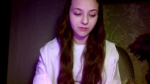 Yuni online show from 03/03/26, 04:24