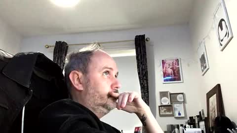 Snapshot of eastmidssoul chatting on 02/20/25, 11:09 eastmidssoul online show from 02/20/25, 11:09