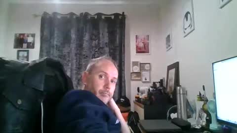 Snapshot of eastmidssoul chatting on 09/10/25, 07:41 eastmidssoul online show from 09/10/25, 07:41