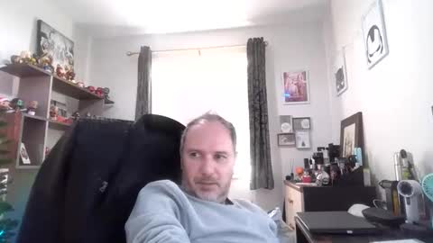 Snapshot of eastmidssoul chatting on 11/26/25, 10:49 eastmidssoul online show from 11/26/25, 10:49