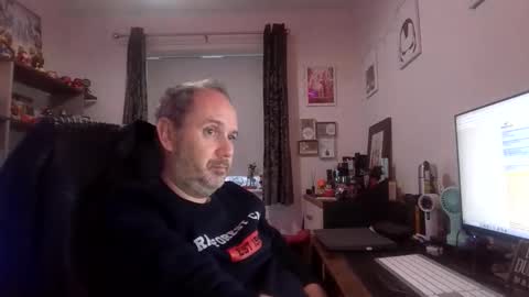 Snapshot of eastmidssoul chatting on 12/04/25, 08:34 eastmidssoul online show from 12/04/25, 08:34