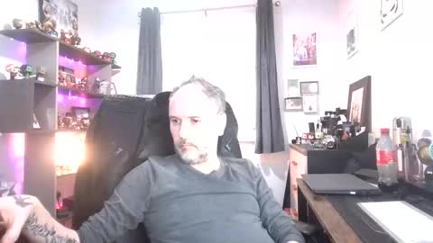 Snapshot of eastmidssoul chatting on 03/27/26, 01:00 eastmidssoul online show from 03/27/26, 01:00