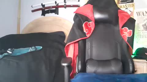 TWITTER   INSTAGRAM    easybreezy20   ONLINE 1230 AM TO 7AM online show from 02/15/25, 07:27