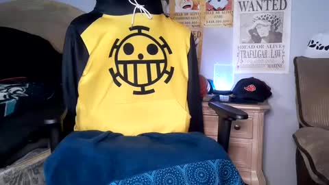 TWITTER   INSTAGRAM    easybreezy20   ONLINE 1230 AM TO 7AM online show from 03/11/25, 06:53