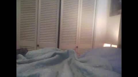 Snapshot of easye4015 chatting on 02/01/26, 03:10 Easye online show from 02/01/26, 03:10