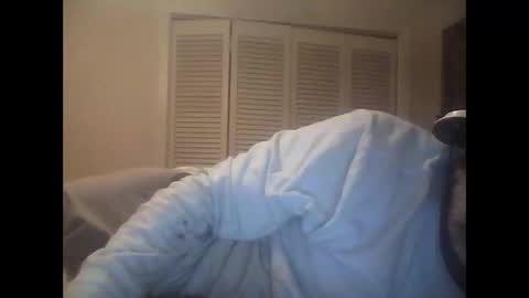 Snapshot of easye4015 chatting on 03/17/26, 10:51 Easye online show from 03/17/26, 10:51