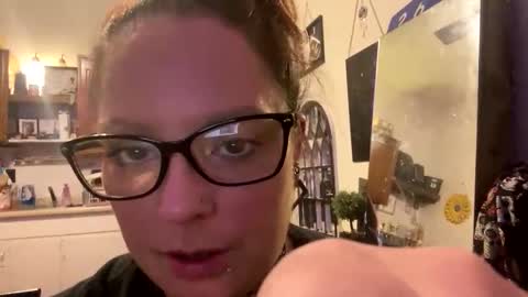 Snapshot of easyednem528280 chatting on 11/05/25, 11:38 easyednem528280 online show from 11/05/25, 11:38