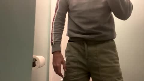 Snapshot of easyfrenchguy chatting on 11/03/25, 12:17 French Guy online show from 11/03/25, 12:17