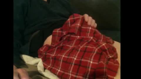 Snapshot of easysleaze chatting on 12/27/24, 01:18 Easy online show from 12/27/24, 01:18