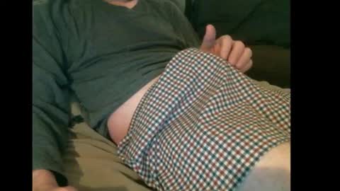 Snapshot of easysleaze chatting on 02/28/25, 10:09 Easy online show from 02/28/25, 10:09