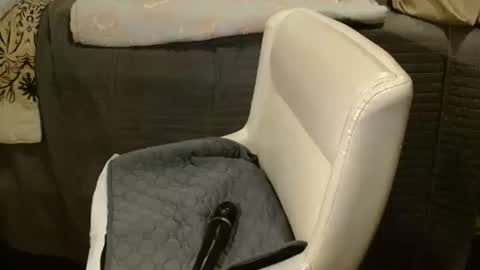 Snapshot of eatme_six9 chatting on 02/07/25, 06:13 Six online show from 02/07/25, 06:13