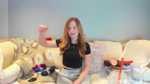 Snapshot of eatmygingersnapps chatting on 01/07/26, 03:36 Allison online show from 01/07/26, 03:36