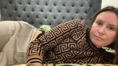 Snapshot of eatmypie69 chatting on 12/08/24, 07:54 Nadia Ferreira  online show from 12/08/24, 07:54