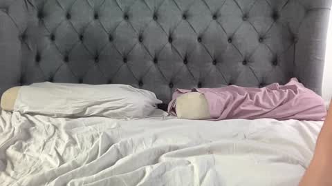 Snapshot of eatmypie69 chatting on 01/07/25, 12:41 Nadia Ferreira  online show from 01/07/25, 12:41