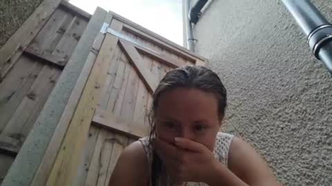 Nadia Ferreira  online show from 06/27/26, 02:12