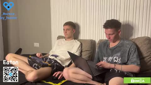 Snapshot of eaton_ chatting on 11/22/25, 06:18 eaton_ online show from 11/22/25, 06:18