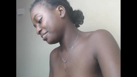 eatuupx online show from 12/22/24, 06:04