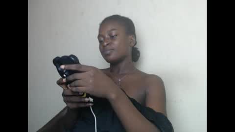 eatuupx online show from 12/23/24, 06:16