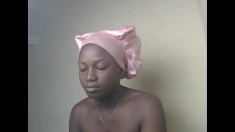 eatuupx online show from 01/11/25, 07:39