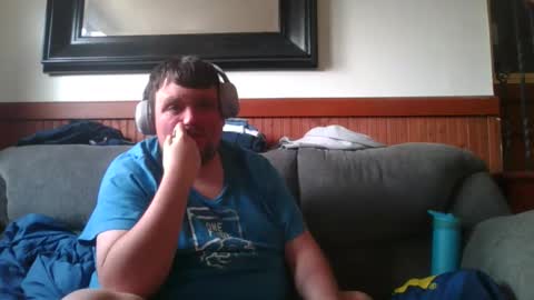 Eazyb91 online show from 03/12/26, 06:58