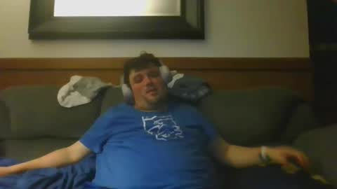 Eazyb91 online show from 03/19/26, 05:55